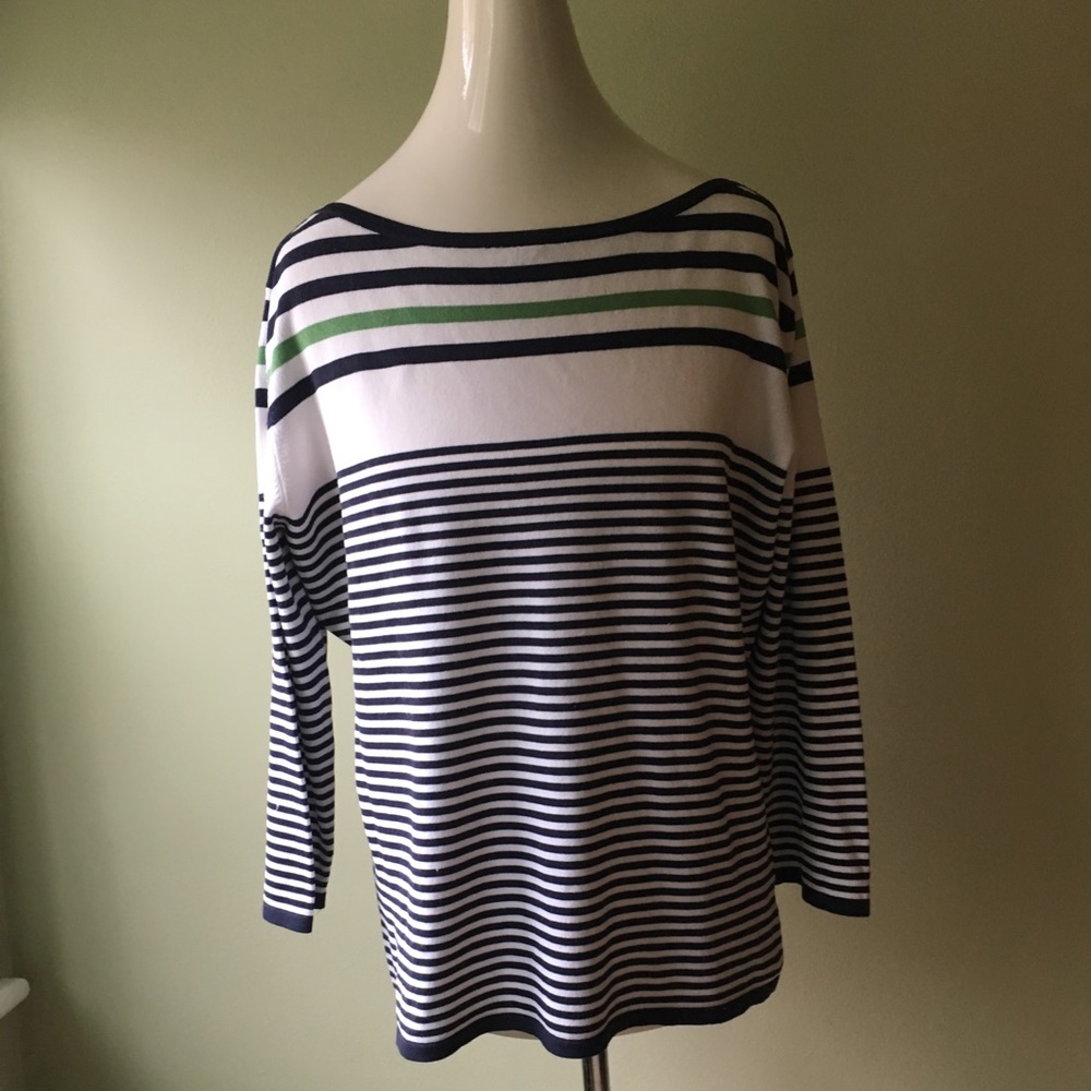 George XL knit top.